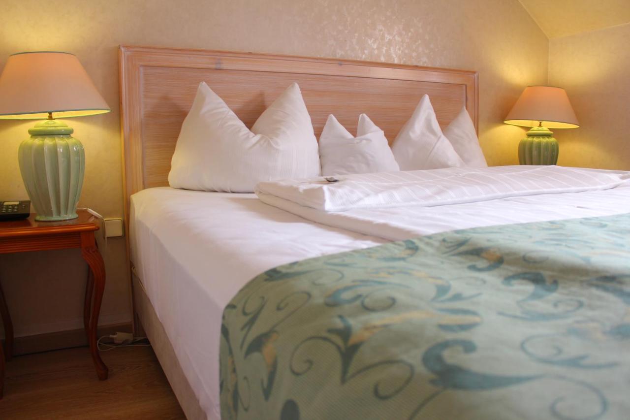 Hotel Am Muehlenteich Швельм Экстерьер фото