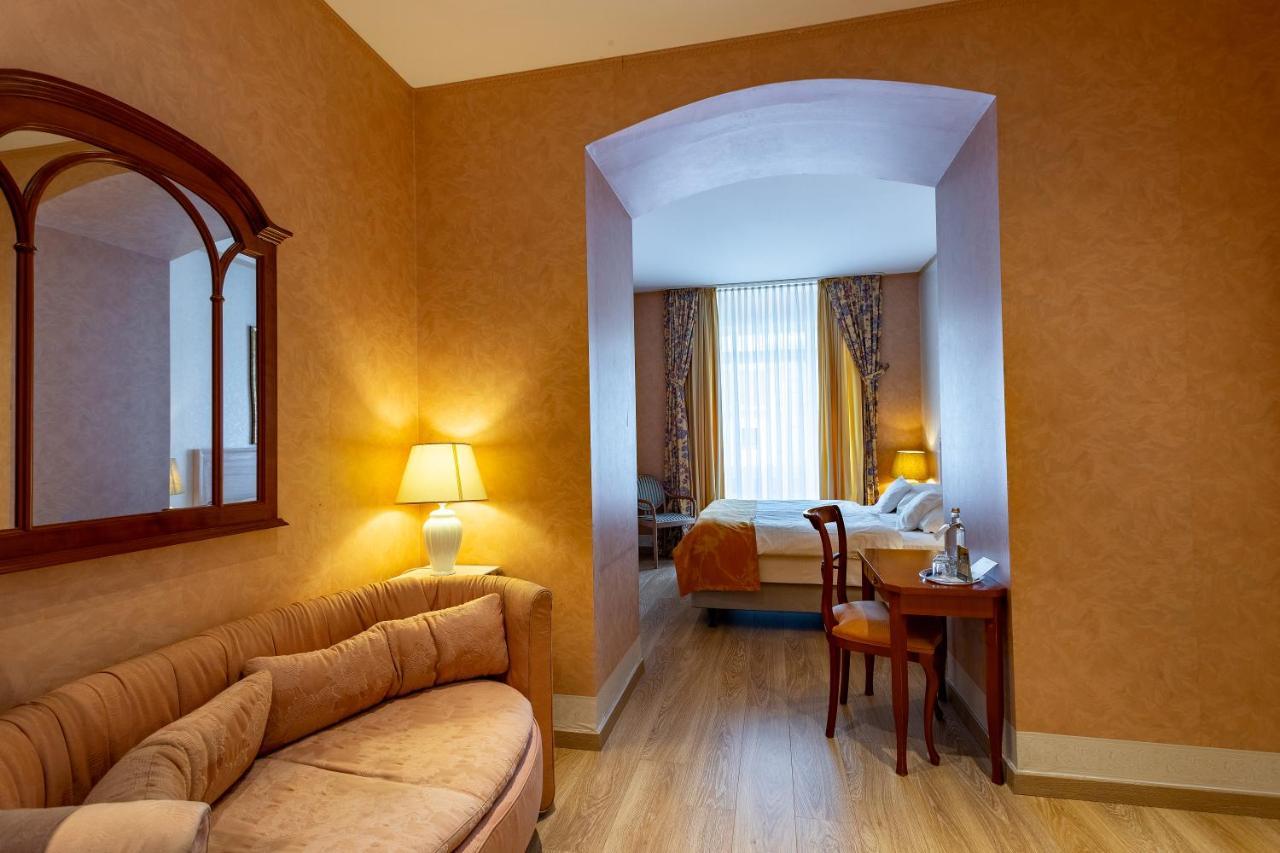 Hotel Am Muehlenteich Швельм Экстерьер фото