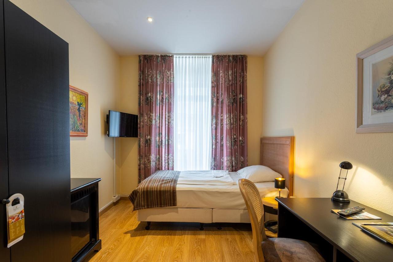 Hotel Am Muehlenteich Швельм Экстерьер фото