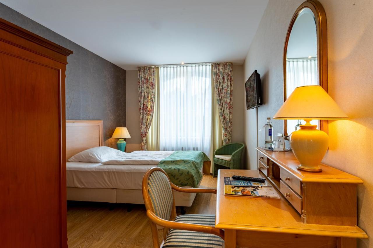 Hotel Am Muehlenteich Швельм Экстерьер фото
