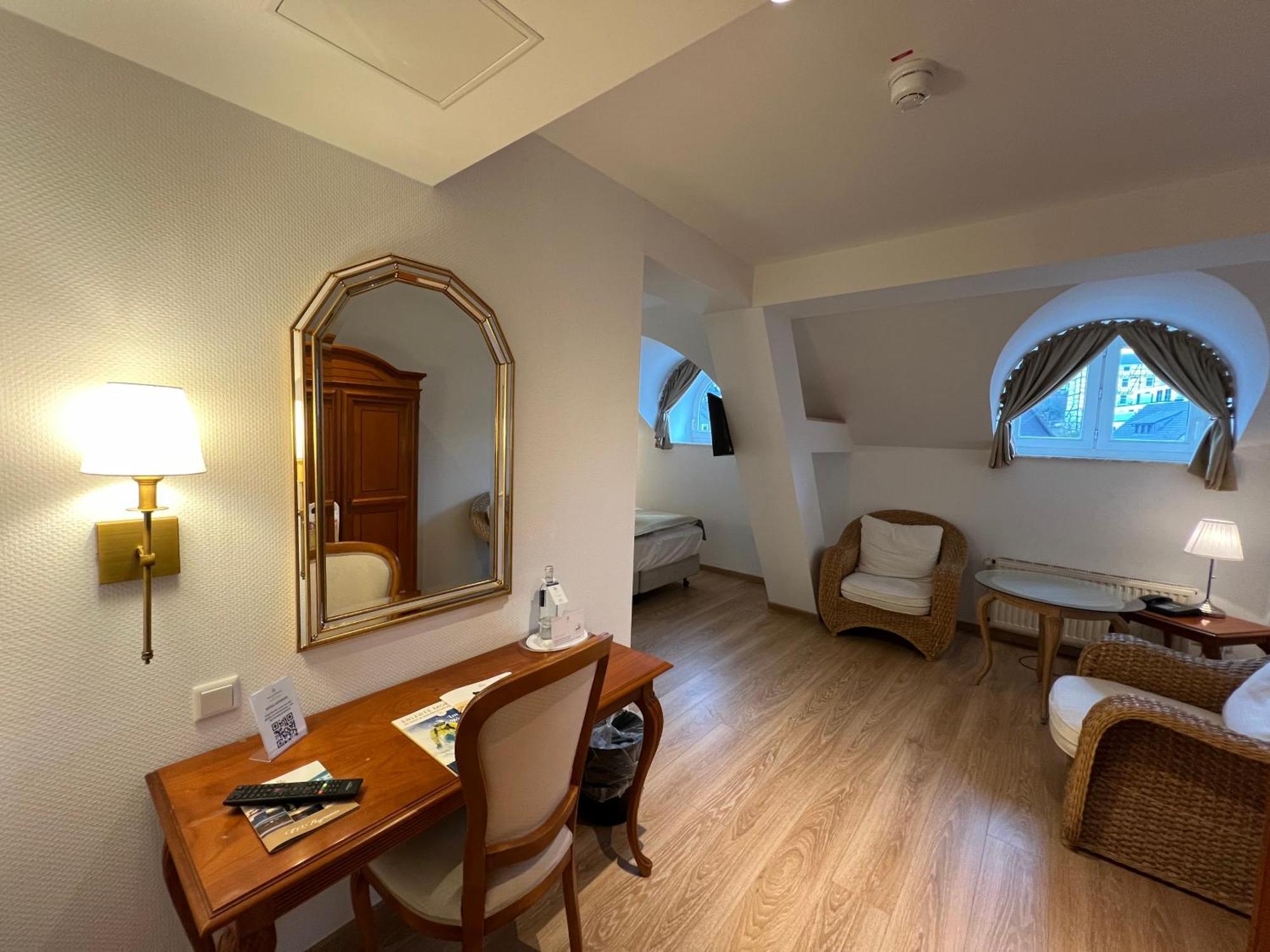 Hotel Am Muehlenteich Швельм Экстерьер фото